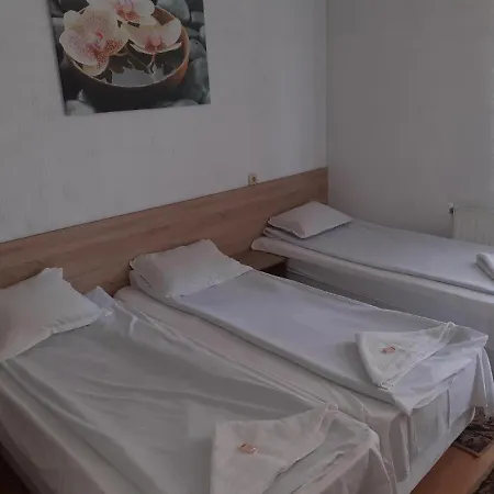 Feriehus Къща За Гости Тео *