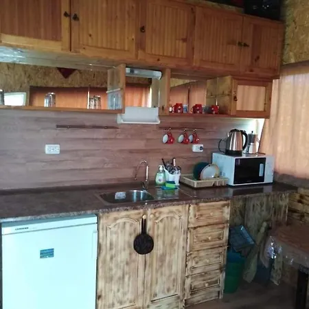 Feriehus Къща За Гости Тео Dospat