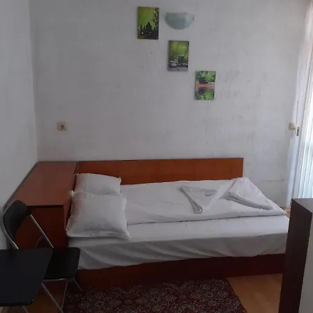 Feriehus Къща За Гости Тео *